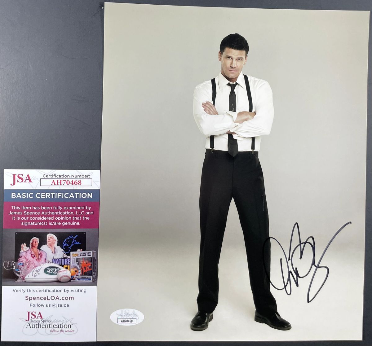David Boreanaz Signed Bones "Seeley Booth" 8x10 Photo Autograph JSA COA