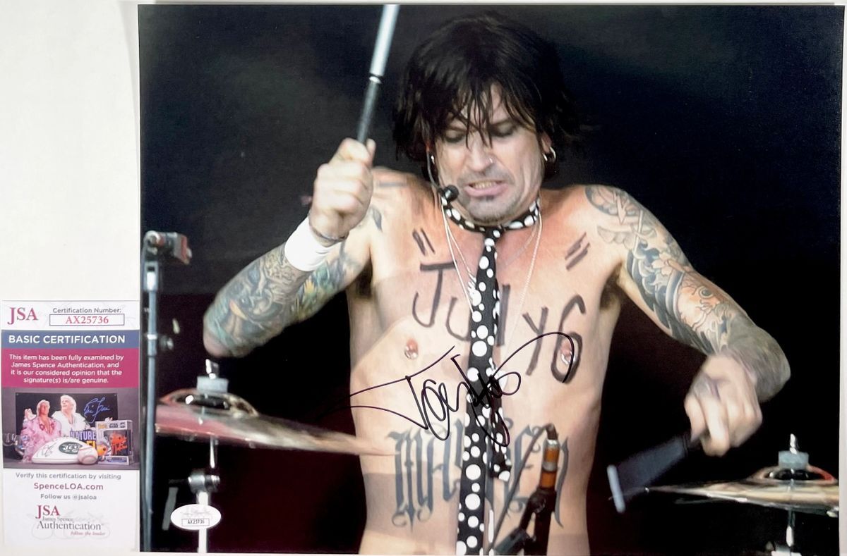 Motley Crue Drummer Tommy Lee Hand Signed 11x14 Photo A Autograph JSA COA