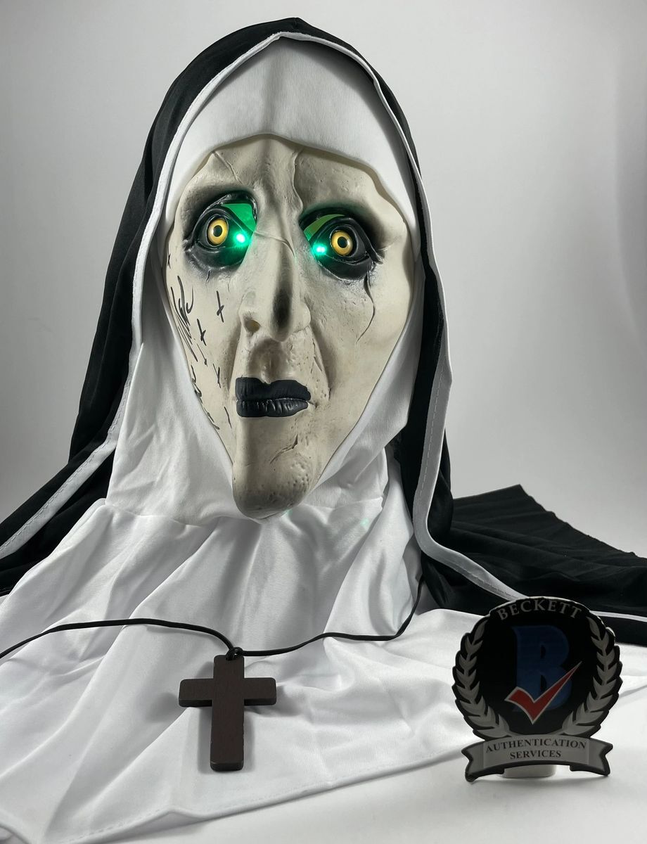 Bonnie Aarons Signed The Nun Demonic Nun Valak Light Up Mask BAS COA - Image 2