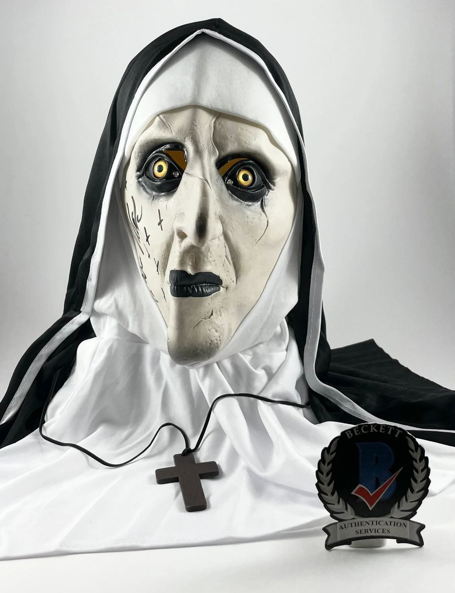 Bonnie Aarons Signed The Nun Demonic Nun Valak Light Up Mask BAS COA - Image 3