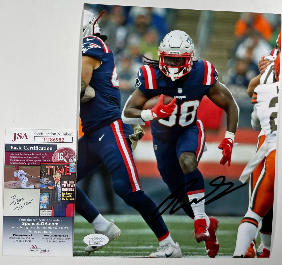 NFL Rhamondre Stevenson Signed New England Patriots 8x10 Photo C JSA COA