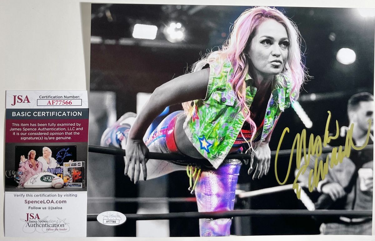 IMPACT Wrestling Knockout Alisha Edwards Signed Spotlight 8x10 Photo B JSA COA