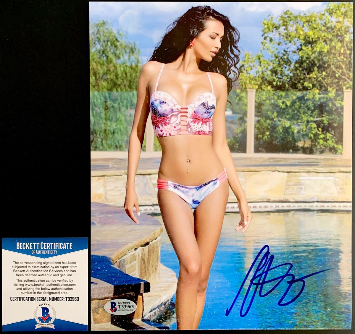 Kristina Menissov Signed 8x10 Photo B Autograph Ethiopian Model BAS COA