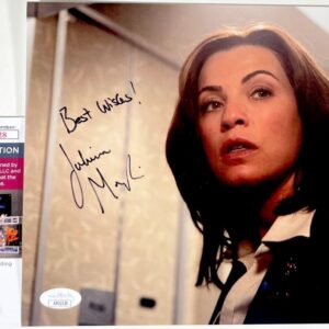 Julianna Margulies Signed Snakes On A Plane 8x10 Photo Autograph Claire JSA COA