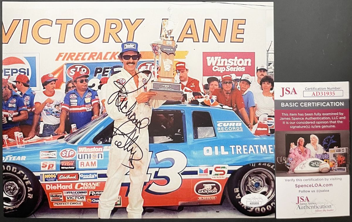 Richard Petty Signed NASCAR STP #43 8x10 Photo A Autograph Racing Cars JSA COA