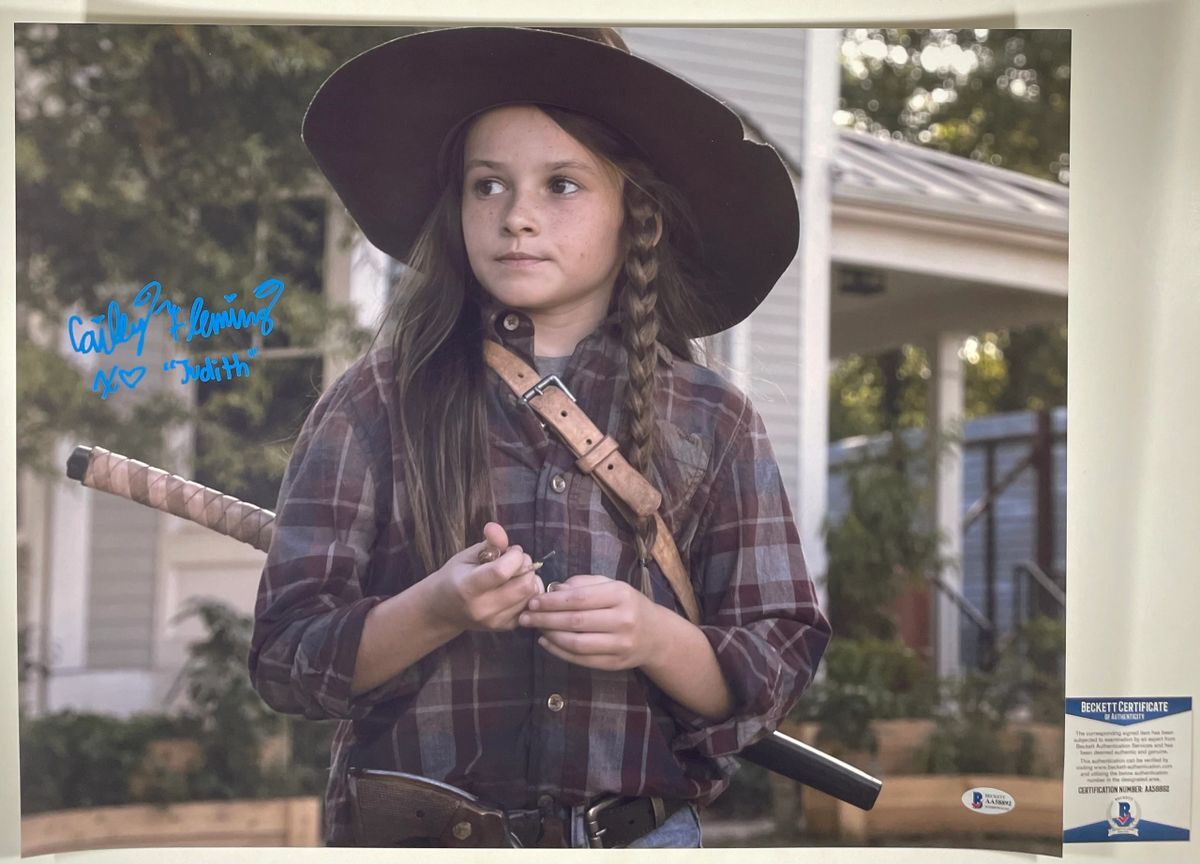 Cailey Fleming Signed The Walking Dead Judith Grimes 16x20 Photo I BAS COA
