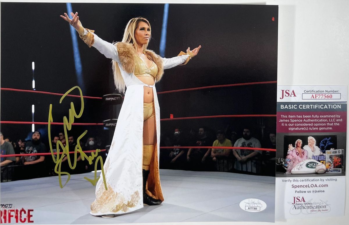 IMPACT Wrestling Knockout Gisele Shaw Signed 8x10 Photo F Autograph JSA COA