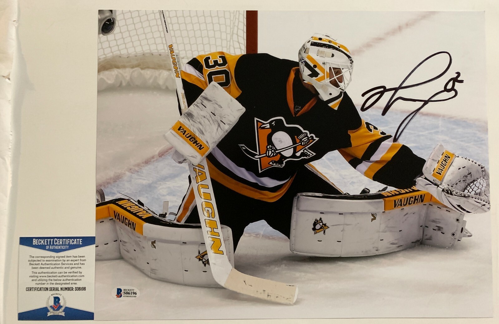 NHL Pittsburgh Penguins Matt Murray Signed 11x14 Photo Autograph Beckett BAS COA