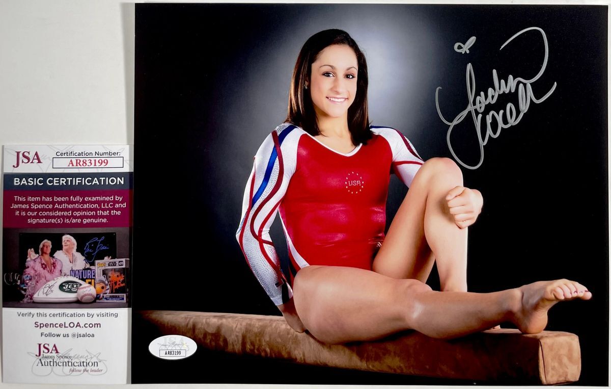 Olympic Gold Medal Gymnast Jordyn Wieber Signed 8x10 Photo C Autograph JSA COA