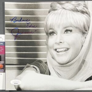 Barbara Eden Signed I Dream Of Jeannie B&W 8x10 Photo D Autograph JSA COA