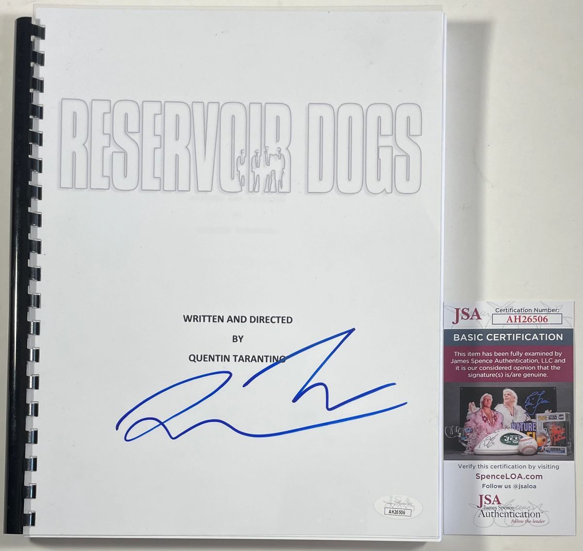Quentin Tarantino Signed Reservoir Dogs Full Movie Script Autograph JSA COA