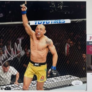 UFC Jose Aldo Signed 8x10 Photo D Autograph HOF MMA Fighter JSA COA