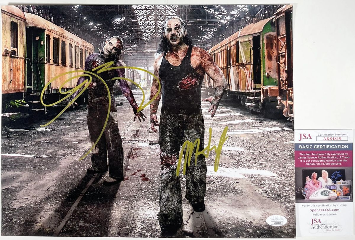 WWE Matt Hardy & Jeff Hardy Signed Hardy Boyz 11x14 Photo U Autograph JSA COA