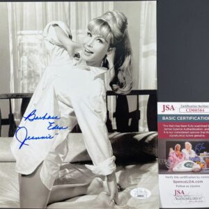 Barbara Eden Signed I Dream Of Jeannie B&W 8x10 Photo H Autograph JSA COA