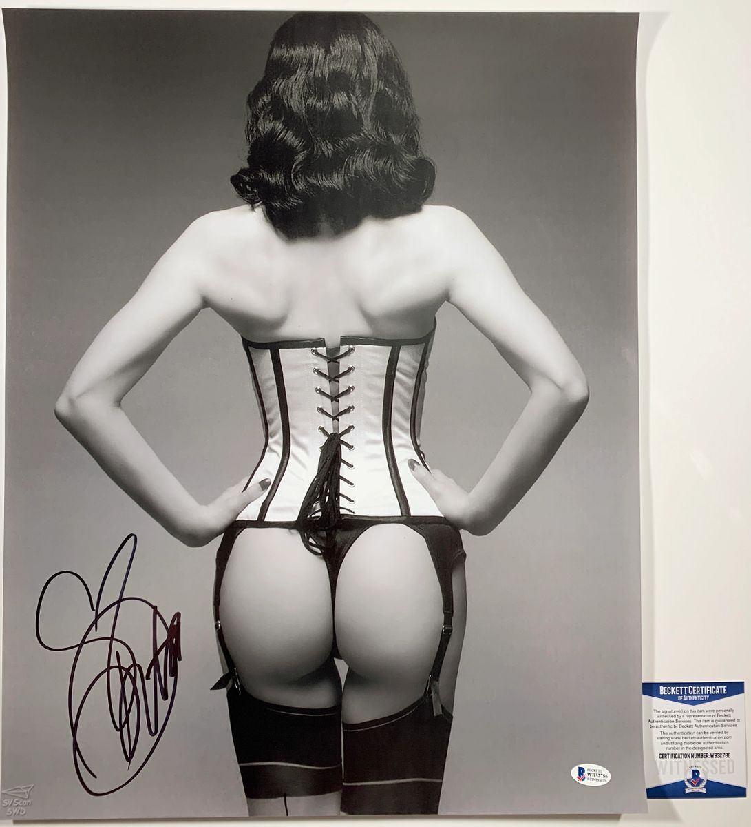 Dita Von Teese Signed 16x20 Photo B Autograph Playboy Model Burlesque BAS COA