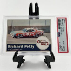 NASCAR Richard Petty Signed Trading Card Auto PSA/DNA Slabbed Encapsulated