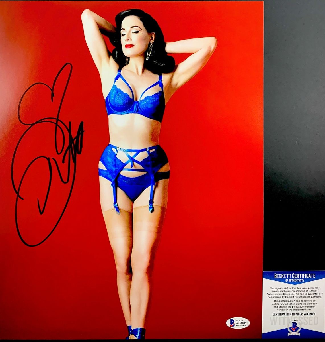 Dita Von Teese Signed Sexy 11x14 Photo B Autograph Playboy Burlesque BAS COA