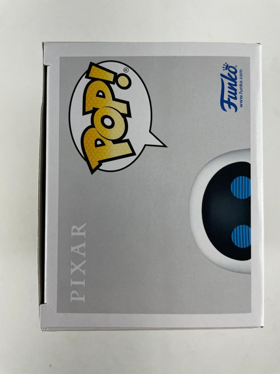Elissa Knight Signed Disney Pixar WALL-E Eve GITD Exclusive Funko POP JSA COA - Image 5