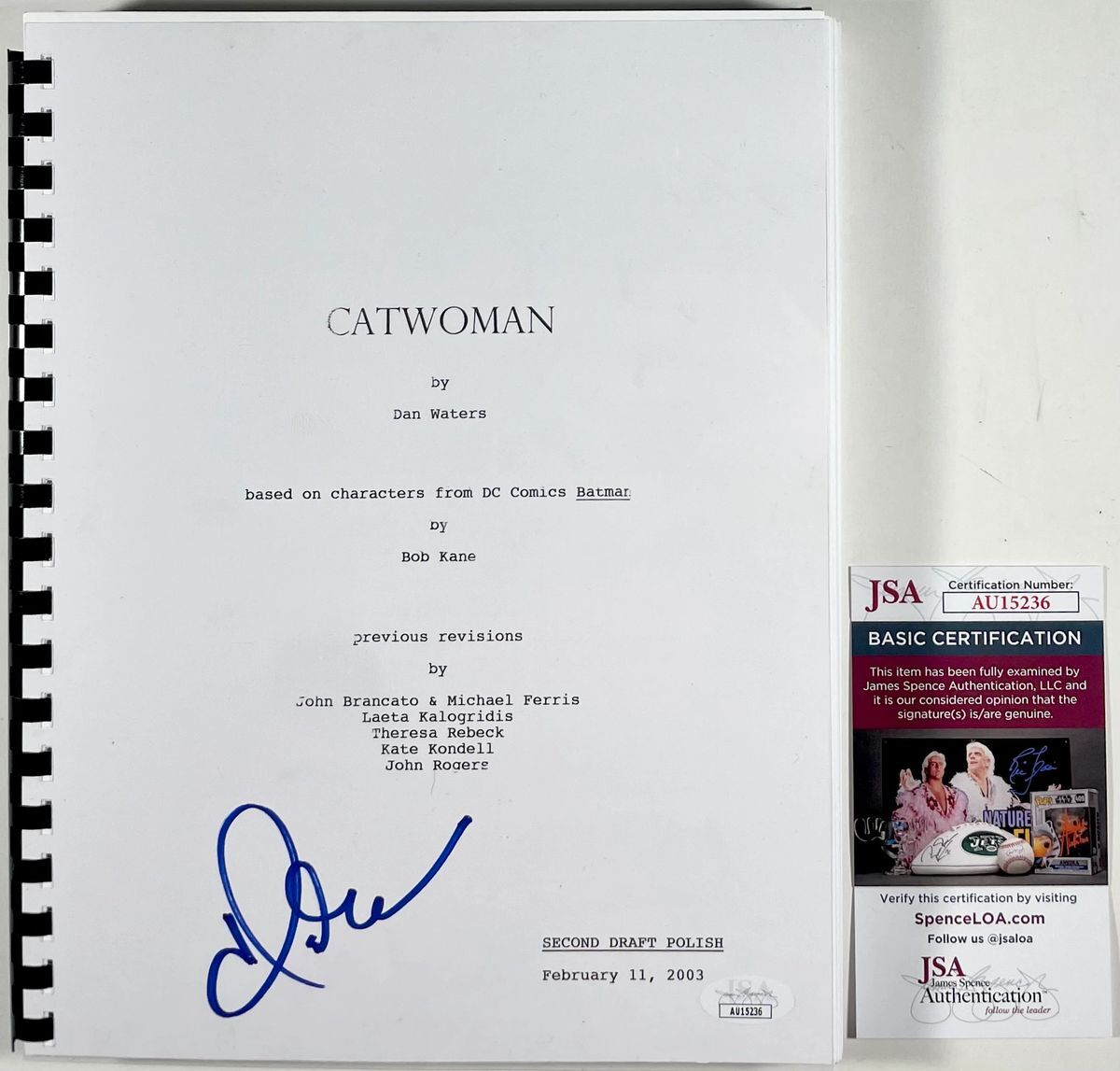 Halle Berry Signed Catwoman Complete Movie Script Autograph JSA COA