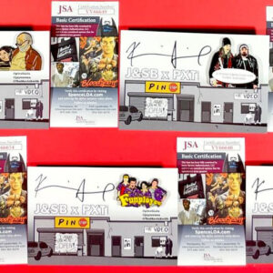 Set of 5 Kevin Smith Signed Pin Stop Drop 1 Limited Ed. Collectible Pins JSA COA