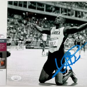 Usain Bolt Signed Rio 2016 Summer Olympics B&W 8x10 Photo Authentic Auto JSA COA
